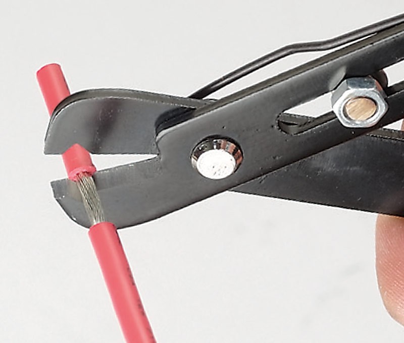 PELACABLES Y ALICATE DE CORTE PROSKIT REGULABLE - Imagen 3