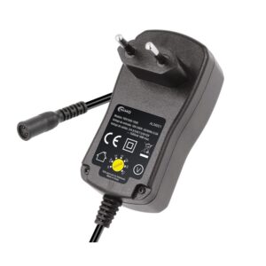 ALIMENTADOR UNIVERSAL 18W REGULABLE 3-12VCC